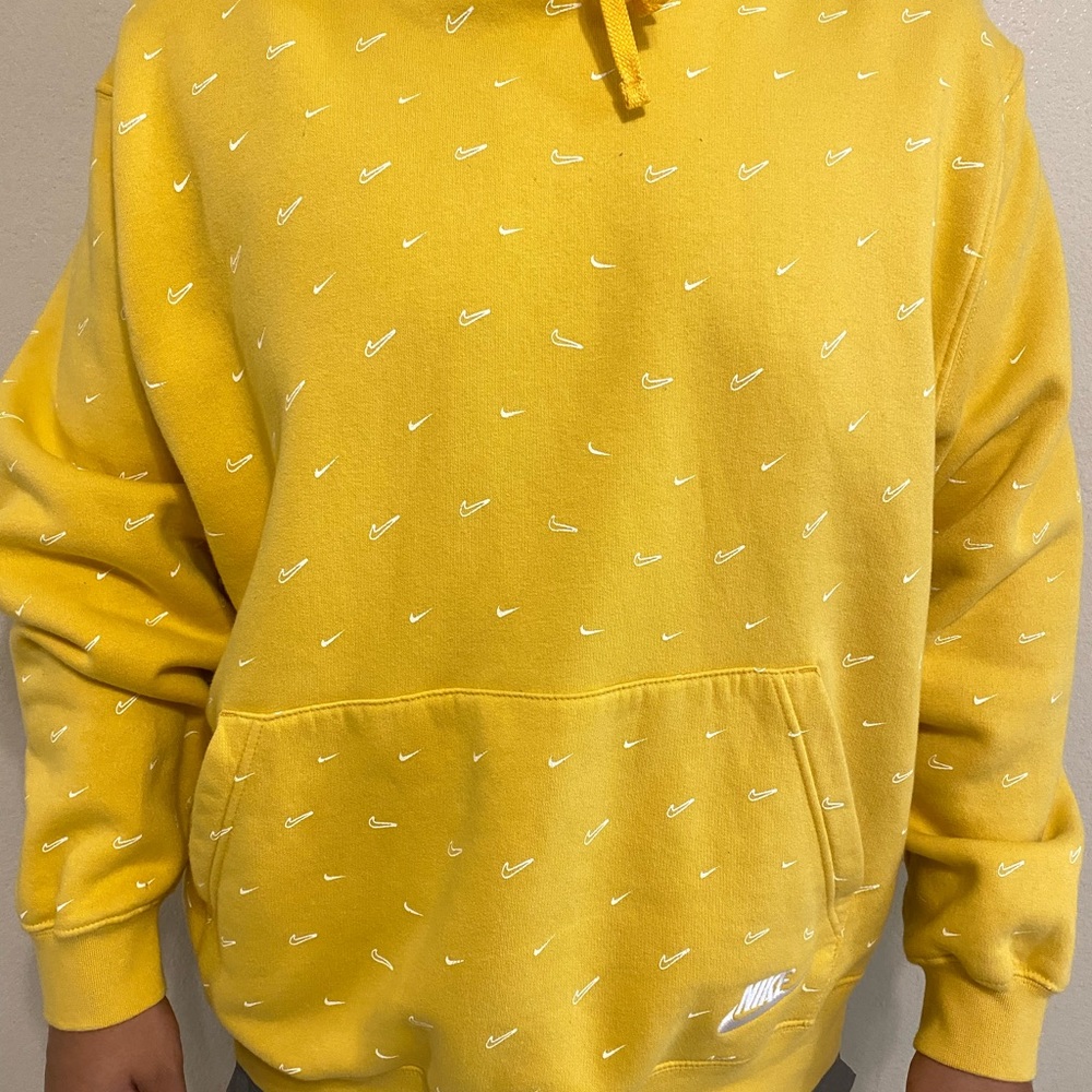 Nike sweater